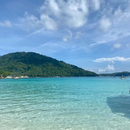 Nazza Homestay Besut With Swimming Pool Kampung Raja 외부 사진
